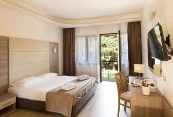 Elegante e tranquillo hotel a 3 stelle Roma