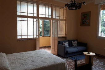 Appartamento con giardino e parcheggio privato Bologna