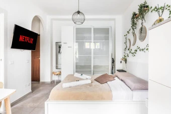 EDEN HOUSE San Siro-Duomo - Netflix and Design