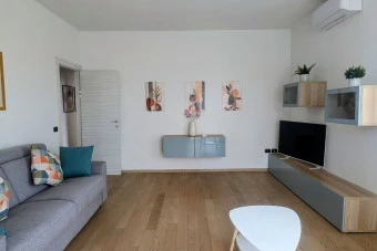 Sunshine Apartment