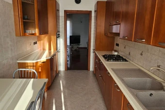 South Milan family & business home